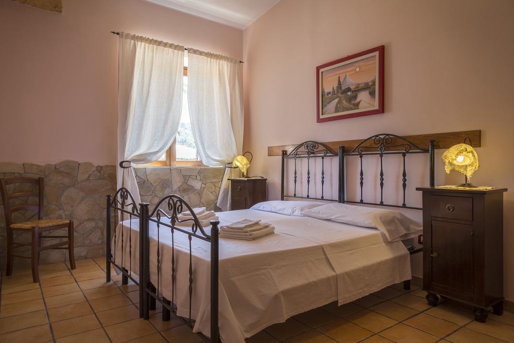 Valle Degli Dei Agriresort Farm stay