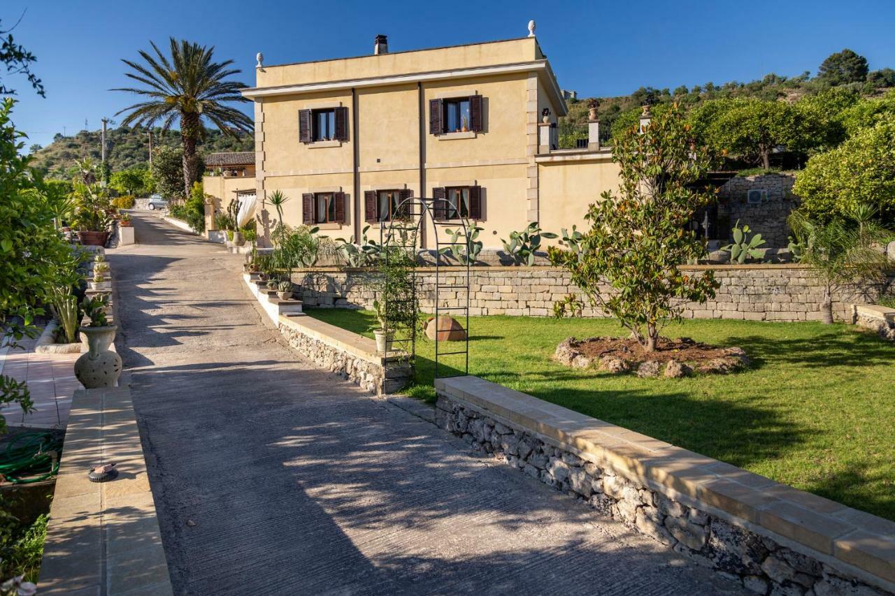Valle Degli Dei Agriresort Noto