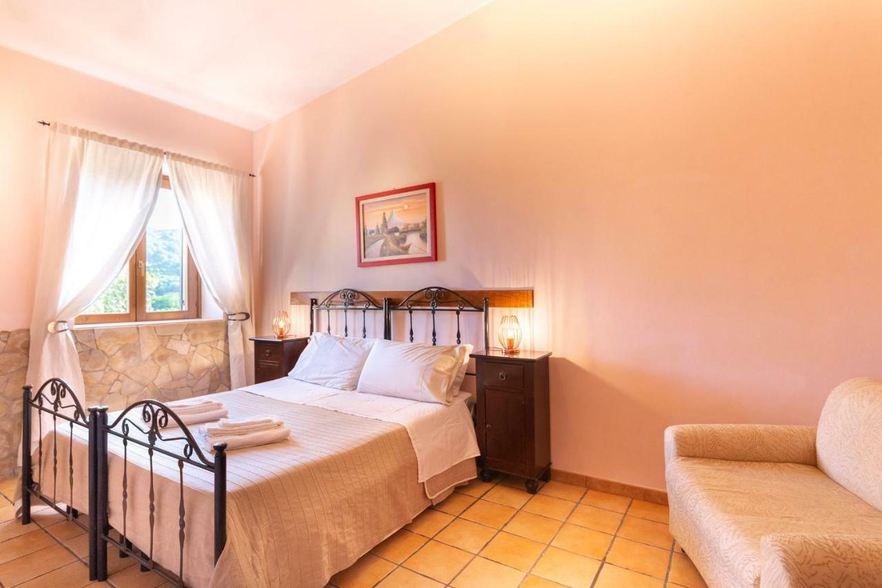 Valle Degli Dei Agriresort Farm stay Noto